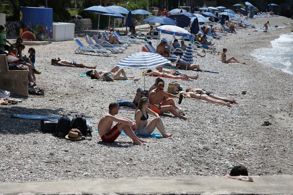 Dobri turistički rezultati i u lipnju; Ostvareno 22,85 posto vi&scaron;e noćenja nego lani