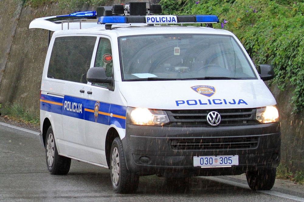 Tjedan u prometu; U dvije prometne nesreće dvije osobe teže, a jedna je lak&scaron;e ozlijeđena - 460 represivnih mjera